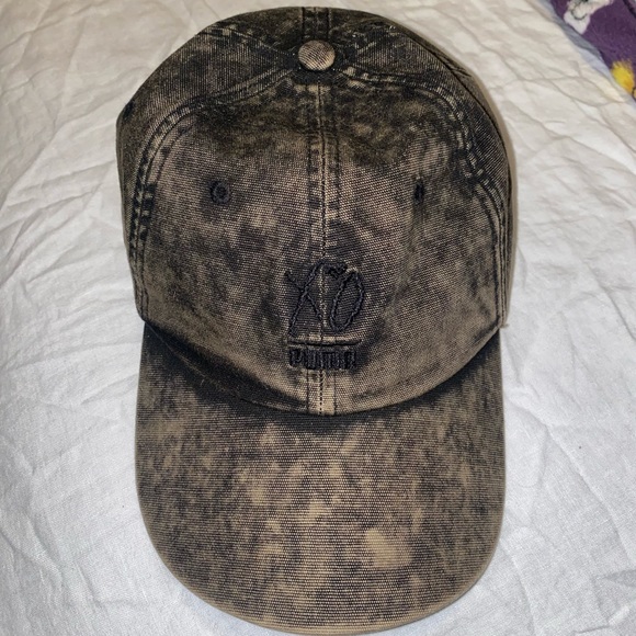 The Weeknd denim XO hat - Picture 7 of 8